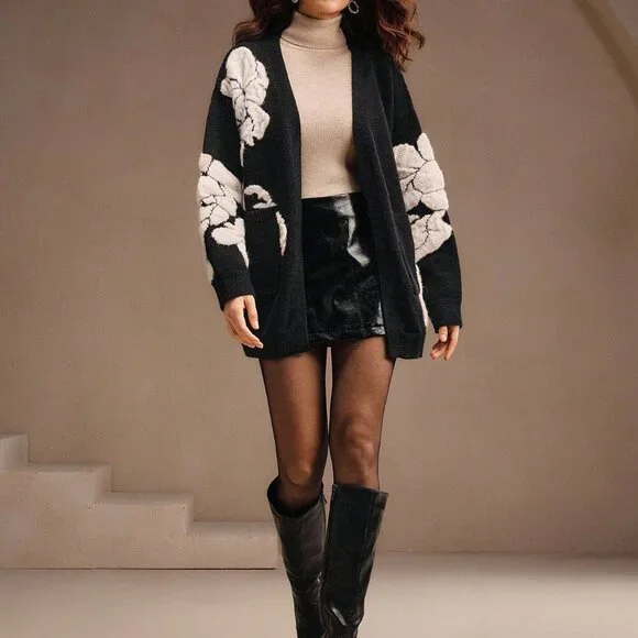 Black Casual Women's Elegant Loose Fit Jacquard Floral Cardigan, Mid-Length - Picture 6 of 7